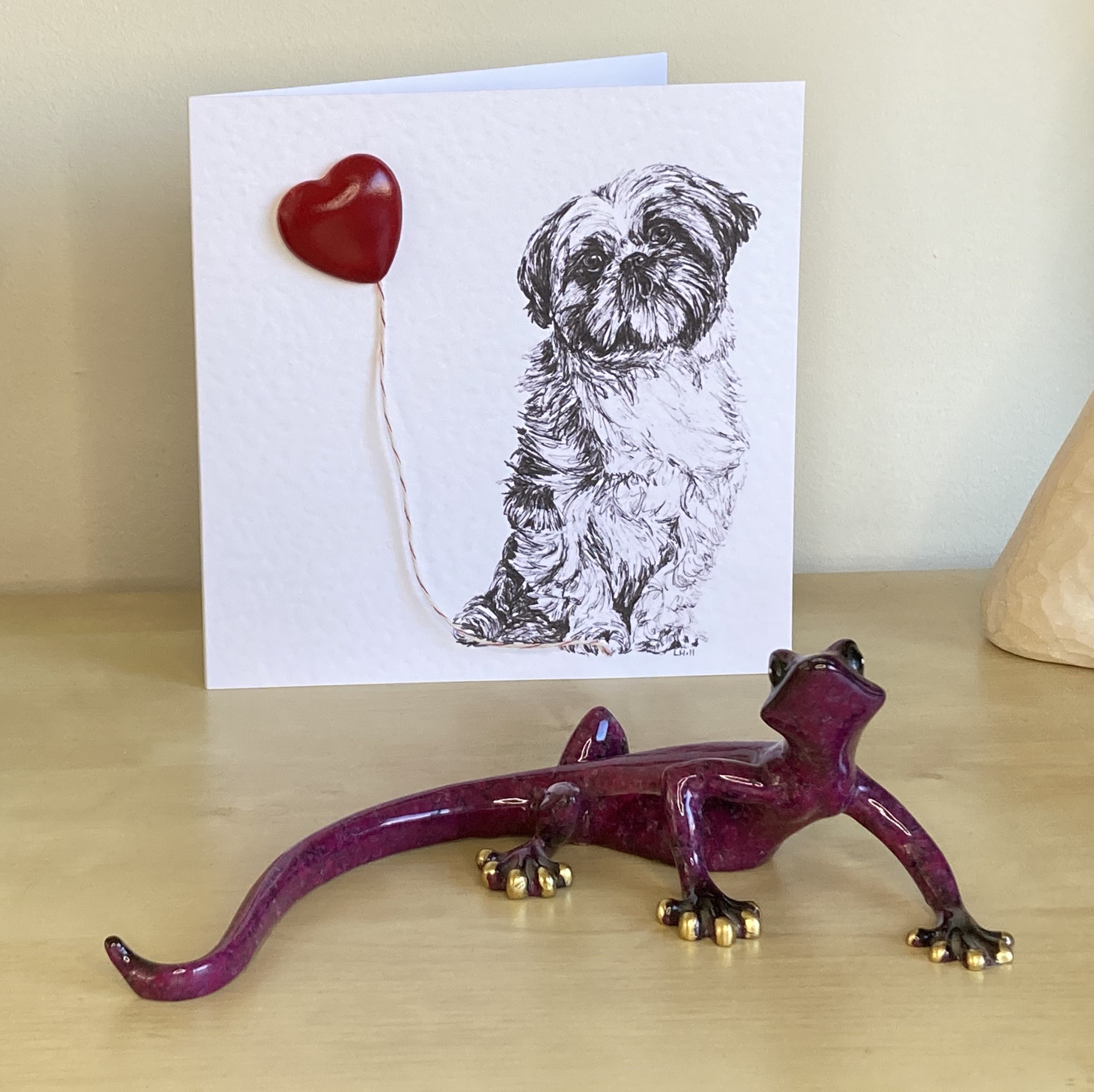 Shih Tzu 15cm greetings card with 3D red heart balloon